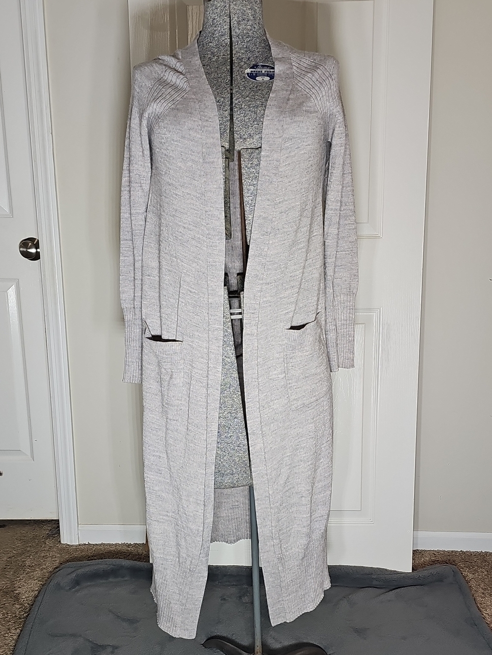 Tahari Merino Wool Blend Long Duster Cardigan Gray Pockets Women S